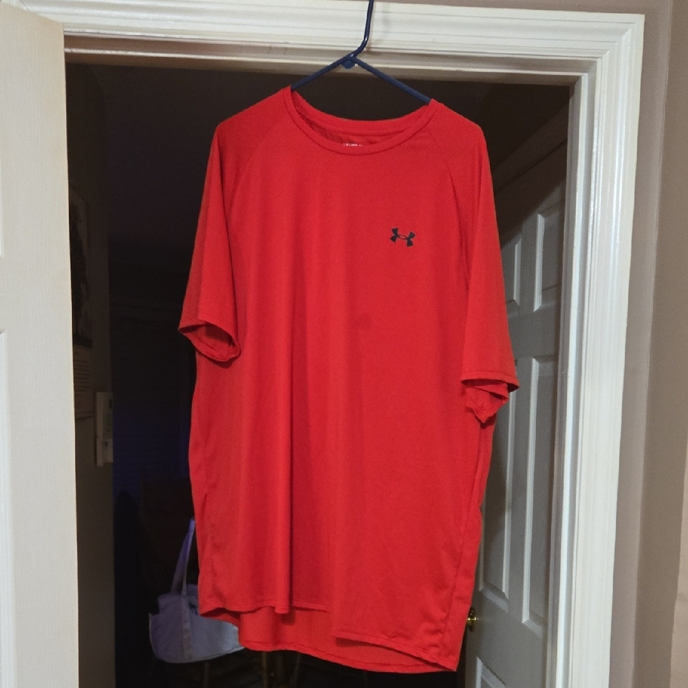 Under Armour Men's Bright Red Short Sleeve Tee